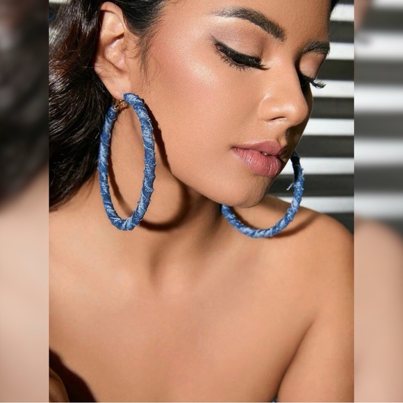 Bold Denim Hoop Earrings Light Wash Blue 3.5” Drop - Picture 3 of 8